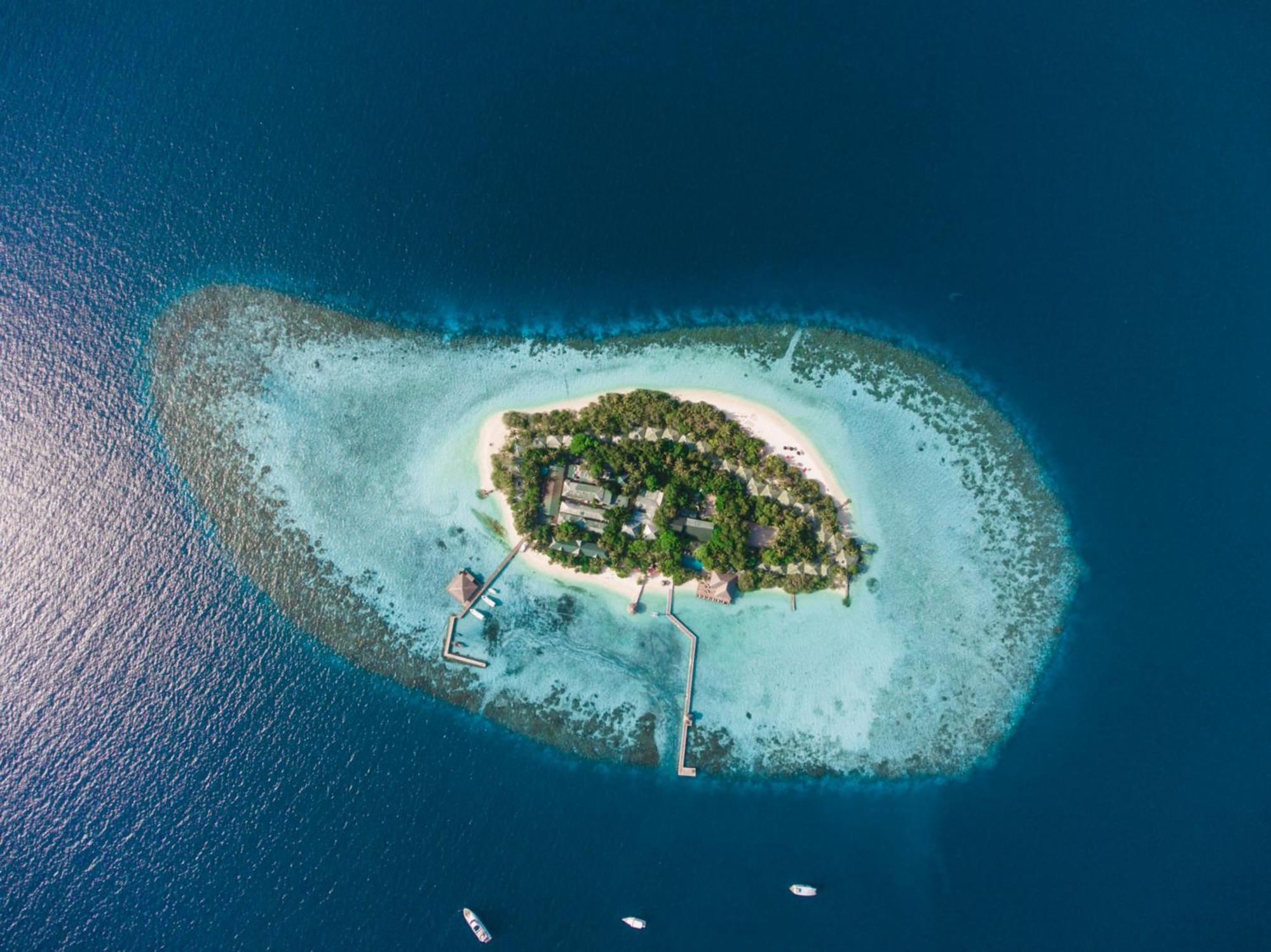 Eriyadu Island Resort Reethi Rah Exterior photo